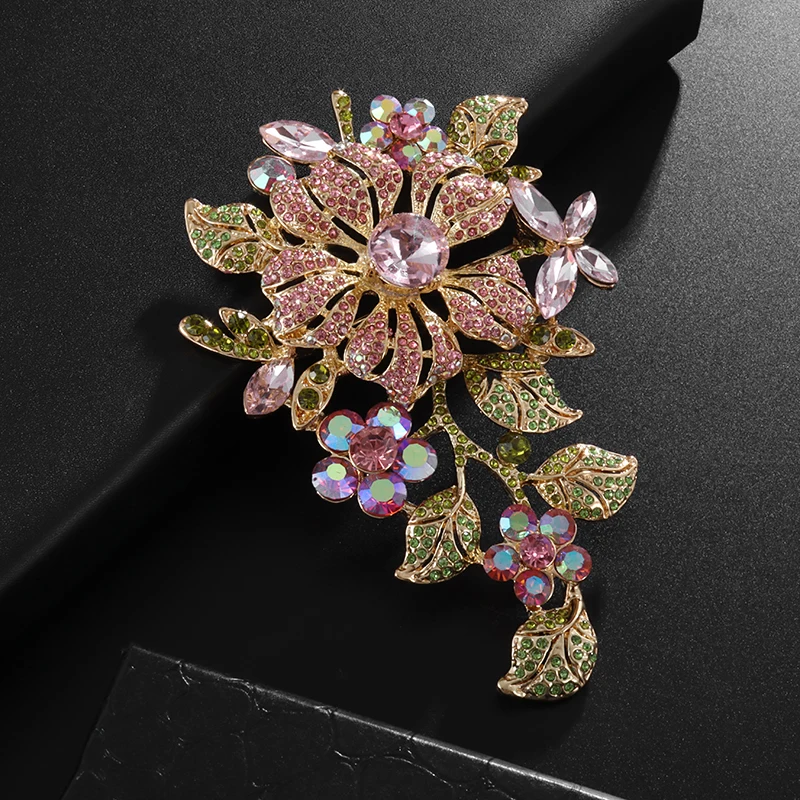 Fashion Exquisite Inlaid Rhinestone Zircon Silver Color Flower Brooch for Women Charm Temperament Evening Dress Pin Accessories