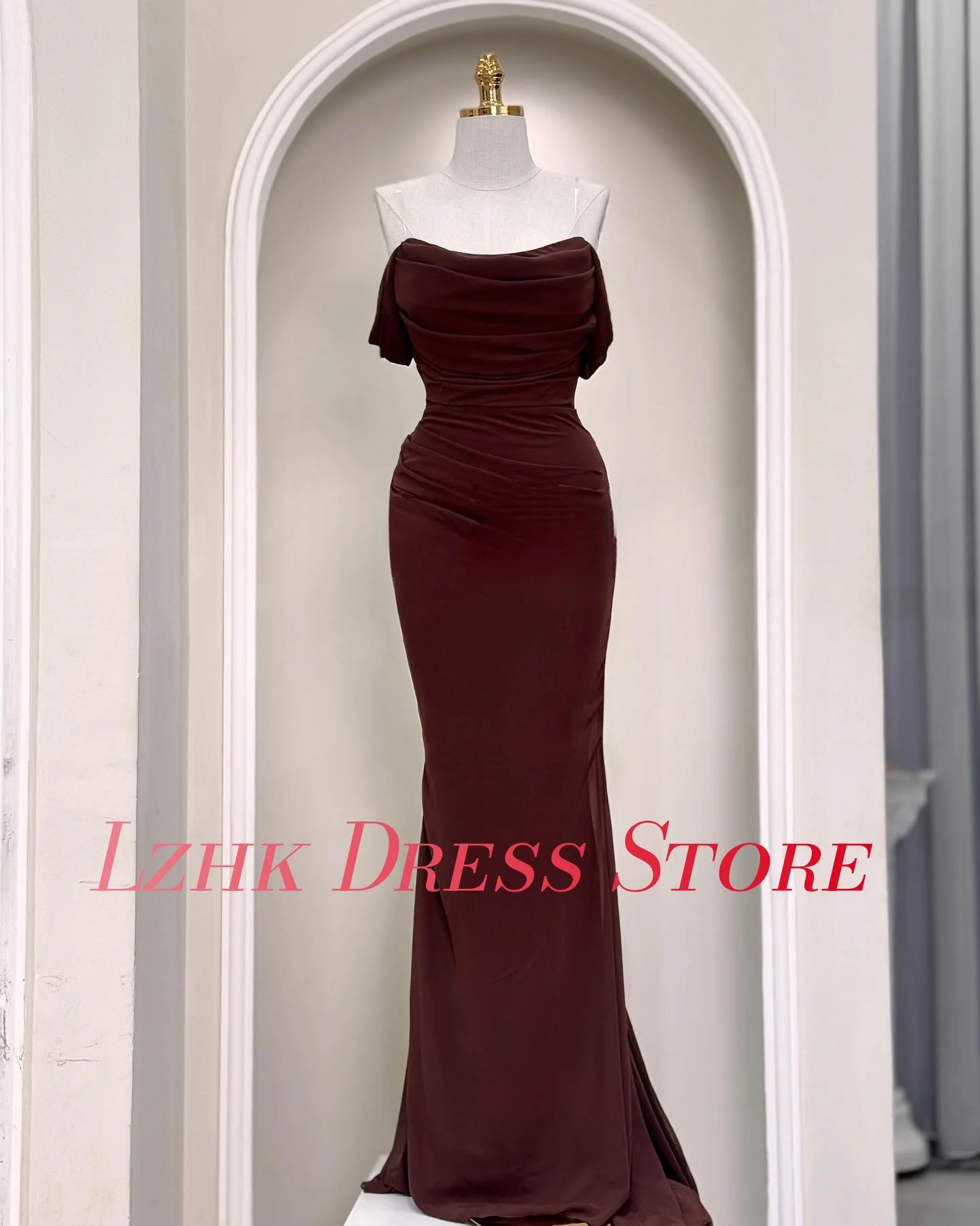 カスタマイズされた高品質ジャージマーメイドオフショルダーイブニングドレスファッション半袖ストラップレスフロアレングスウエディングドレス