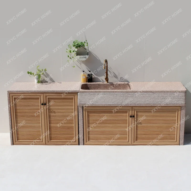 

Мраморная уличная раковина-тумба для двора, интегрированная в мебельный гарнитур