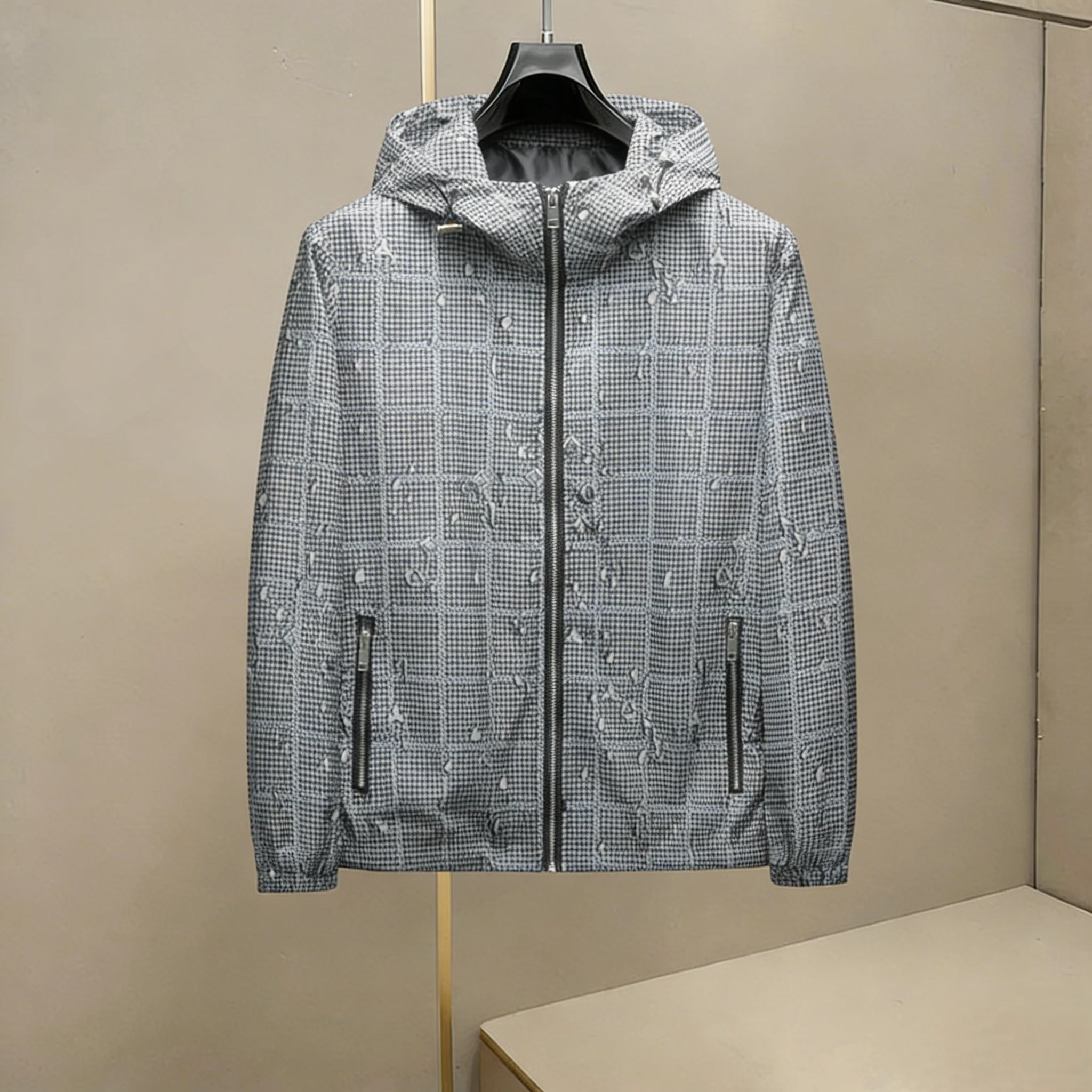 

Slim Fit Plaid Hooded Jacket Men's Thin Zipper Coat Fashion Casual Style Polyester Fabric Long Sleeve Polyester Fiber
