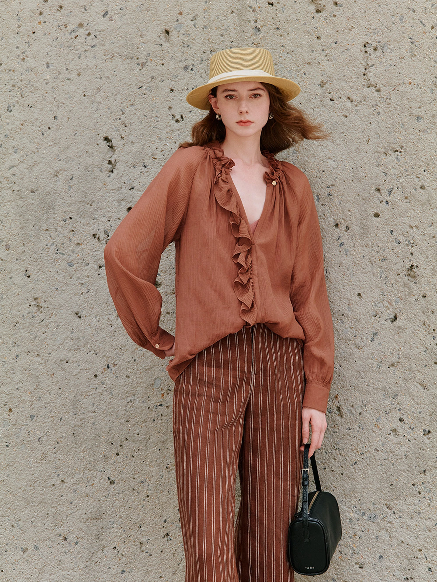 

Шелковая женская рубашка свободного кроя с кружевной отделкой в французском стиле, дышащая, легкая, с длинным рукавом, летняя коллекция