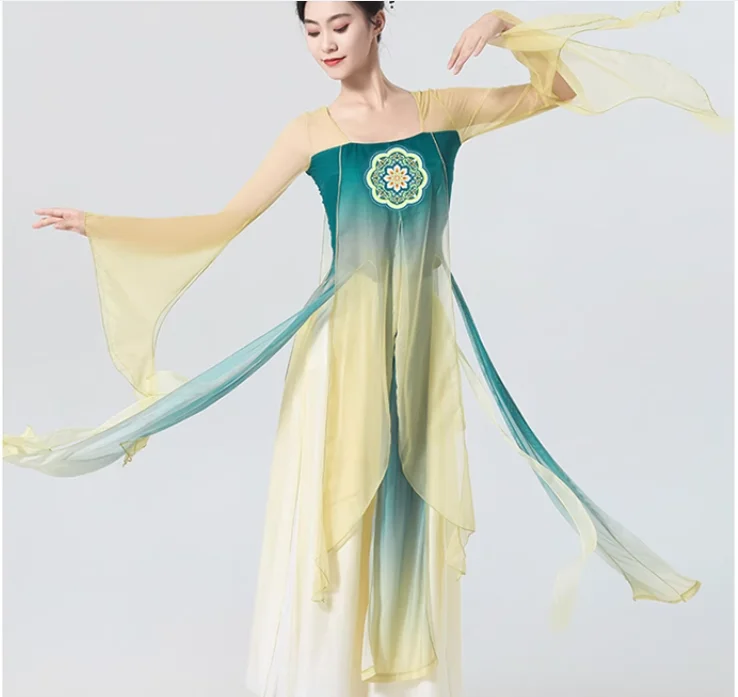 

Tang Style Classical Dance Costumes, Fan Dance, Elegant Dance Performance