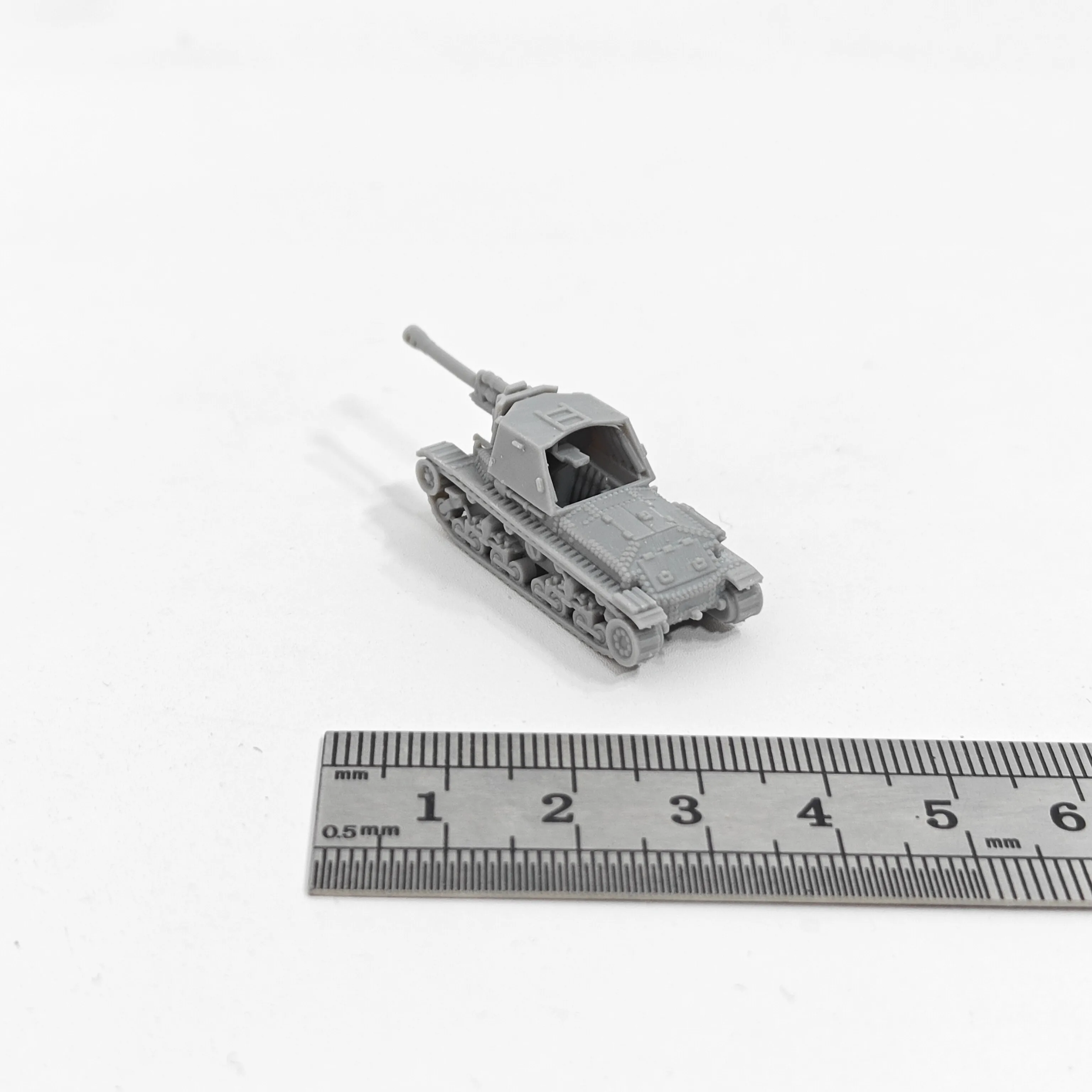 Romanian Tacam R2 light tank hunter 1/144 Scale Model kits
