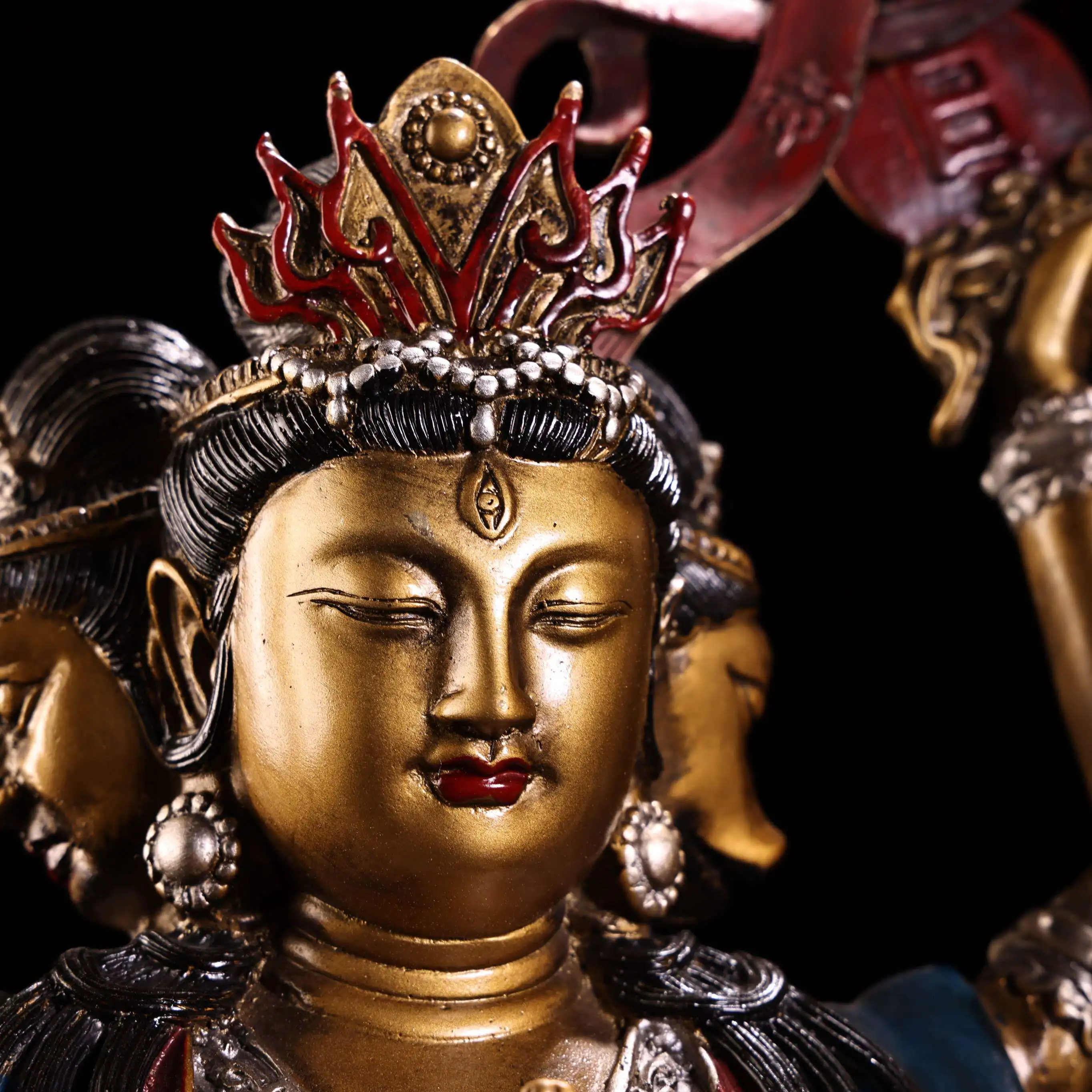 Antique Bronze Painted Doumu Yuanjun Goddess Statue Serene Face Fine Craft Heavy Patina Unique Decor