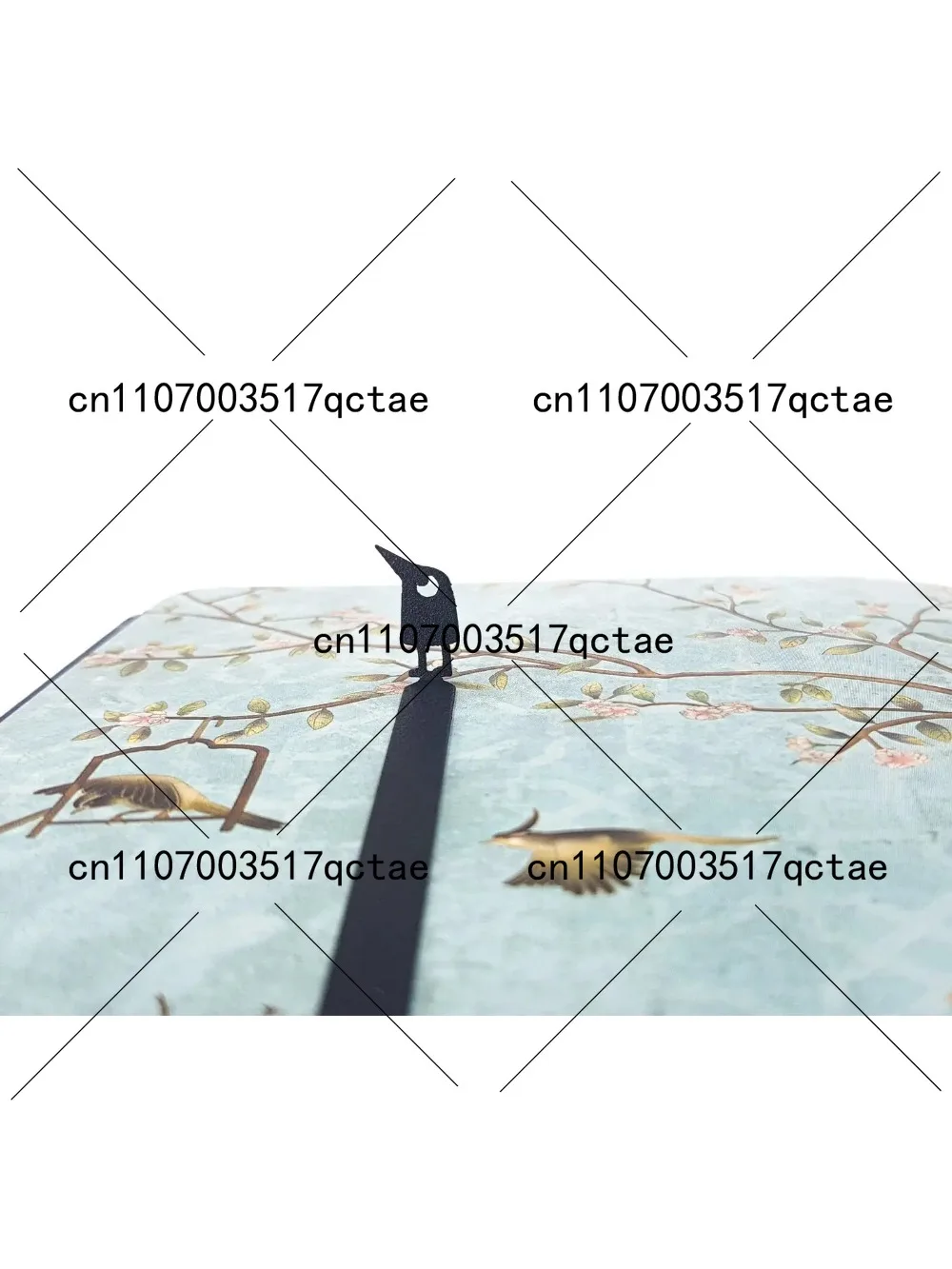 

Изысканная металлическая полая закладка с изображением птицы: креативный дизайн, вдохновляющий подарок