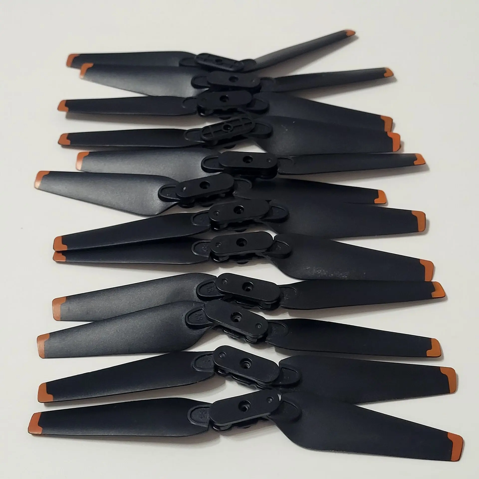 

Радиоуправляемый квадрокоптер Z908PRO, пропеллер, реквизит, лезвие из кленового листа, крыло для дрона Z908 PRO, часть ротора, аксессуар, 12 шт. (3 комплекта)