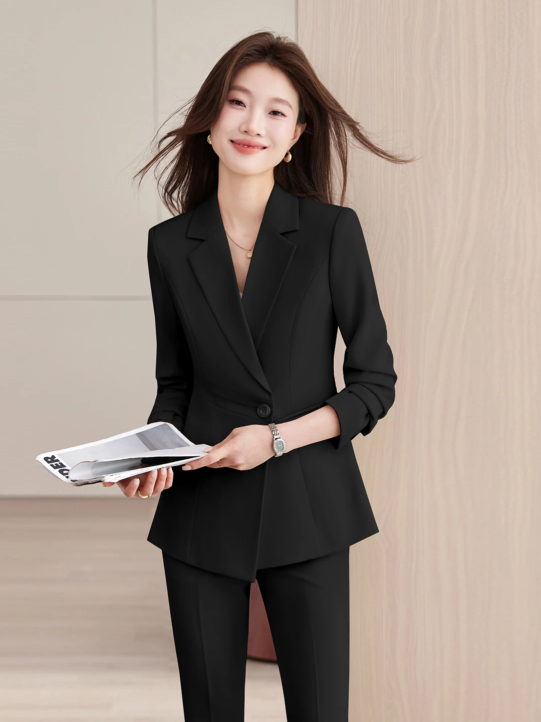 Milk White Women's Suit Jacket Commute Waist-Cinching Professional Fashionable Workwear Ensemble Long Sleeve Polyester Fiber