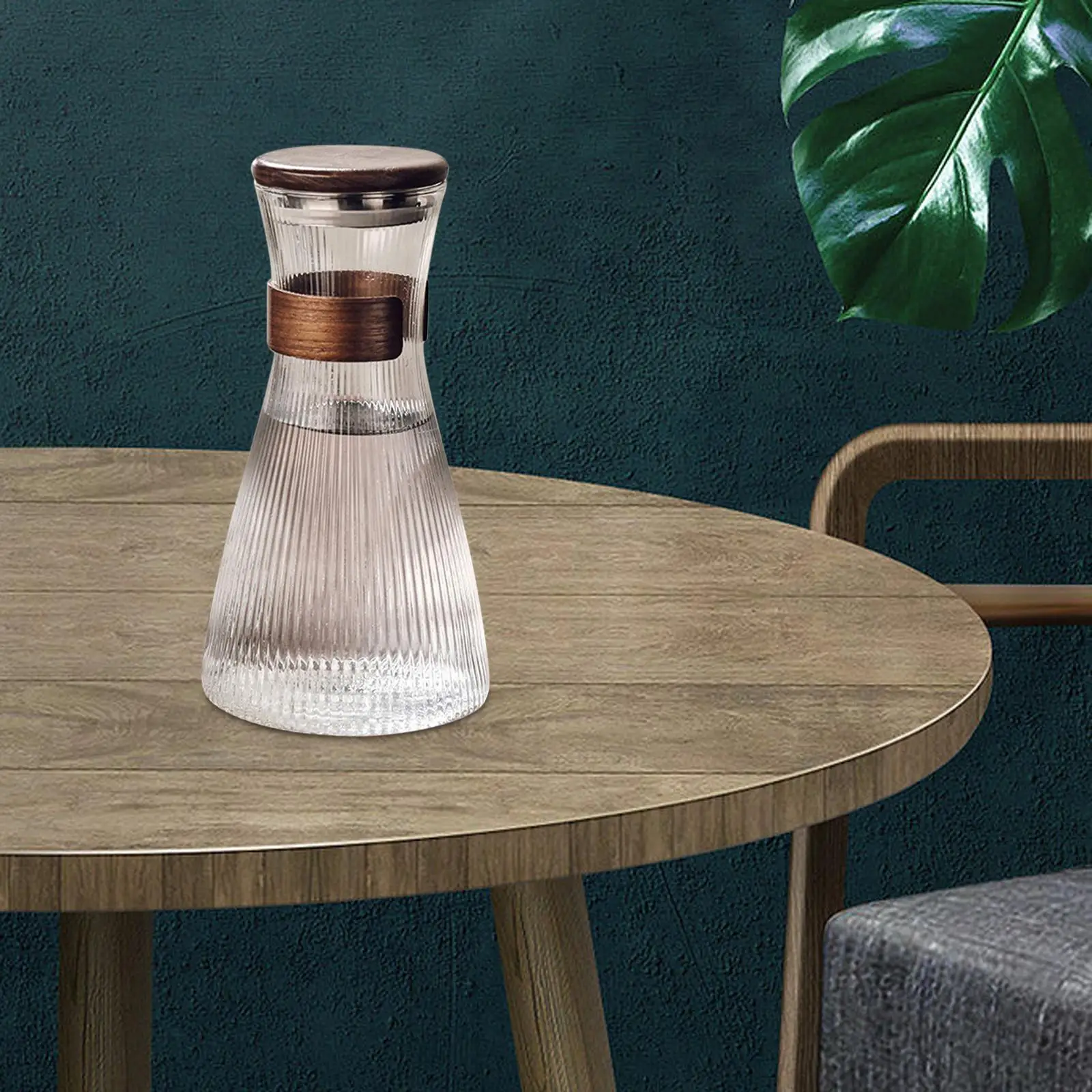 Water Bottle Jug Large Capacity Juice Milk Cold Carafe 1.5L Iced Tea Pitcher for Fruit Tea Lemonade Hot Cold Water Juice Fridge