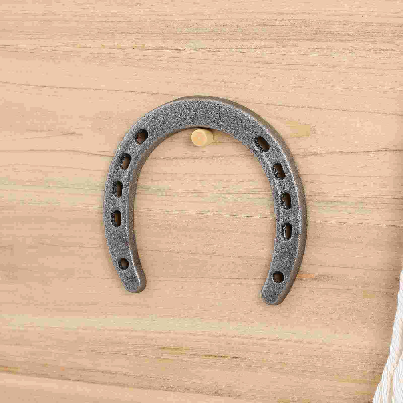 Girl Horseshoe Decoration Bride Wedding Ceremony Decorations Home Cast Iron Charms Hanging