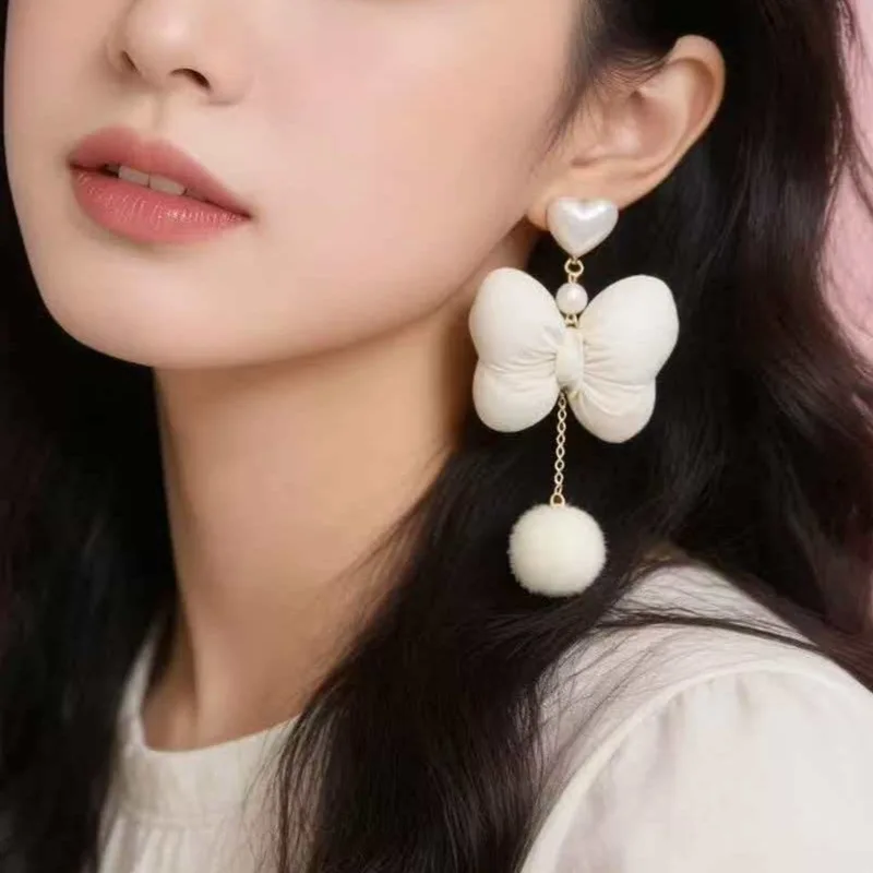 

Handmade Heavy-Duty 3D Bow Pom Pom Earrings Women Beige Fluffy Statement Jewelry Personalized Versatile Accessories