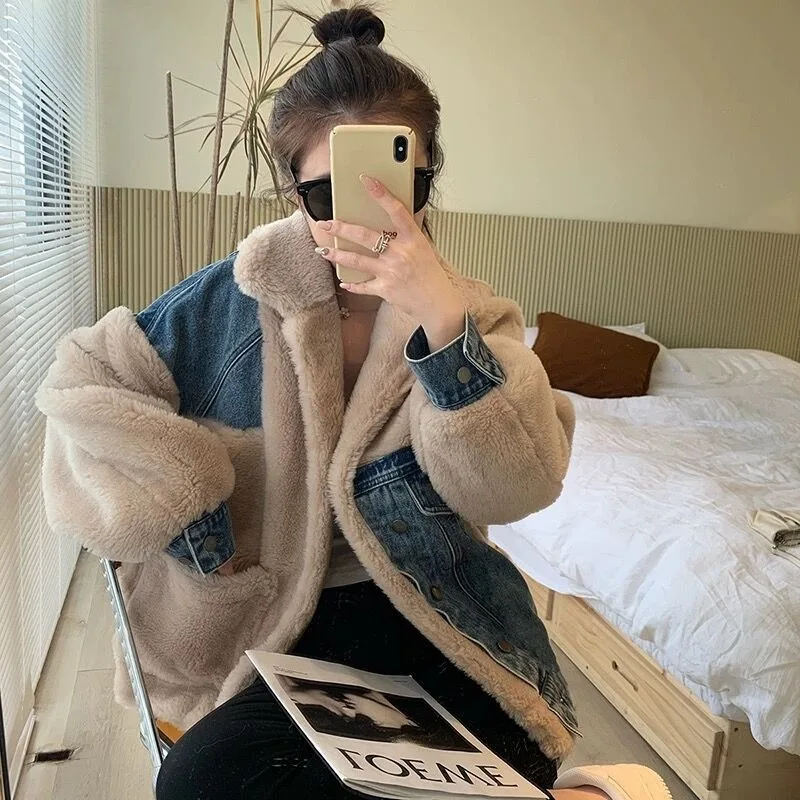 Patchwork Denim Lamb Wool Coat Female in The Winter Intensification New Style Loose Look Slimmer Fallow Cotton-padded Clothes