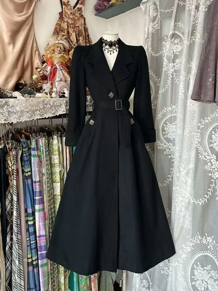 

French Elegant Retro Women's Windbreaker Black V-neck Slimming Korean Fashion Casual Chic with Belt Trench Coat Woman Outwears