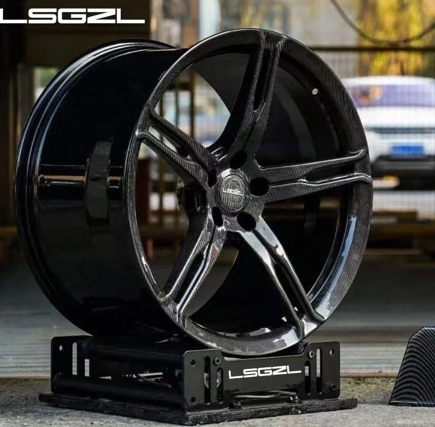

Sport - Style Carbon Fiber Wheels - Suitable for Cars/Performance Vehicles