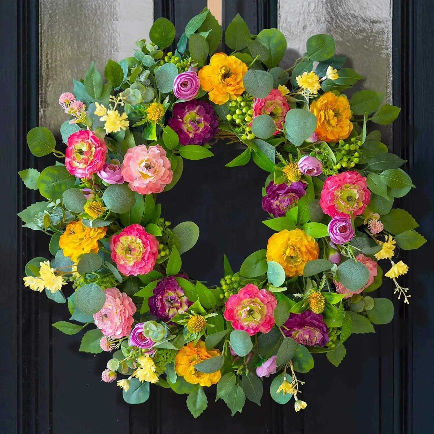 

24-дюймовый весенне-летний венок с шелковыми пионами, розами и эвкалиптом, ручной работы, для декора наружных дверей, крыльца и стен дома