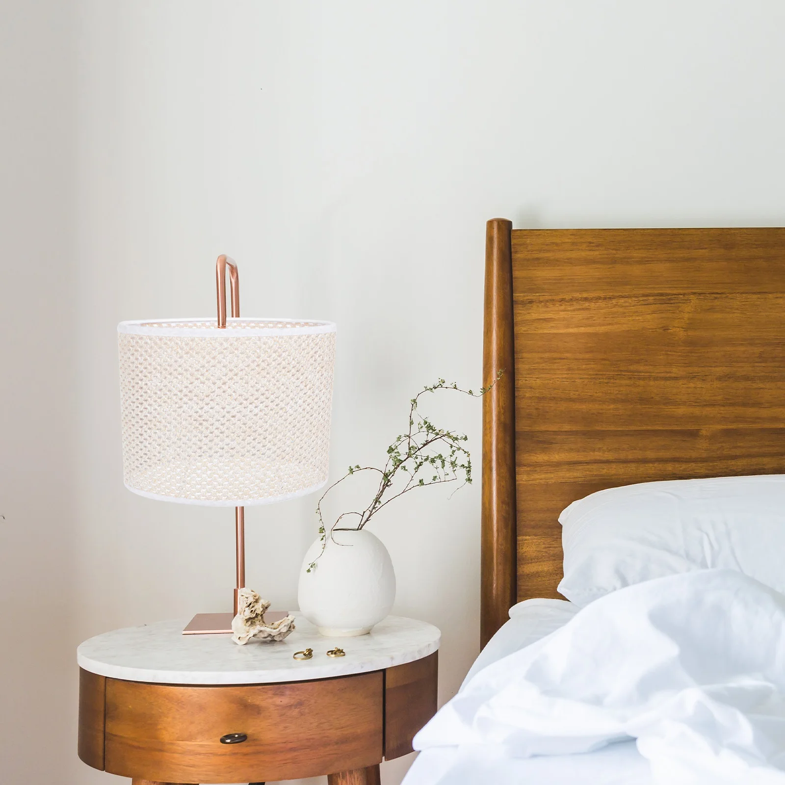 

1Pcs Decorative Lampshade Simple Woven Design Stable Structure for Bedroom Living Room Hall Lamp Warm Mood Lighting Home