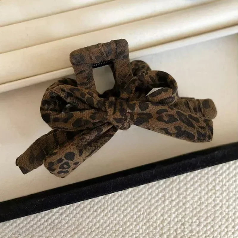 ليوبارد طباعة الاكريليك الشعر المشابك مخلب كليب للنساء فتاة النسيج القوس انتزاع القرش كليب خمر العصرية العمل اليومي أغطية الرأس جديد م