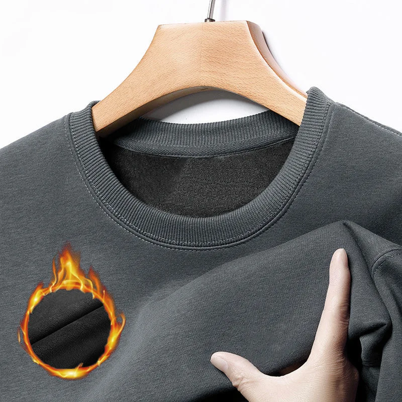 2025 Fleece and thickened solid color round-neck hoodie, warm pullover, long-sleeved T-shirt for young men in autumn and winter