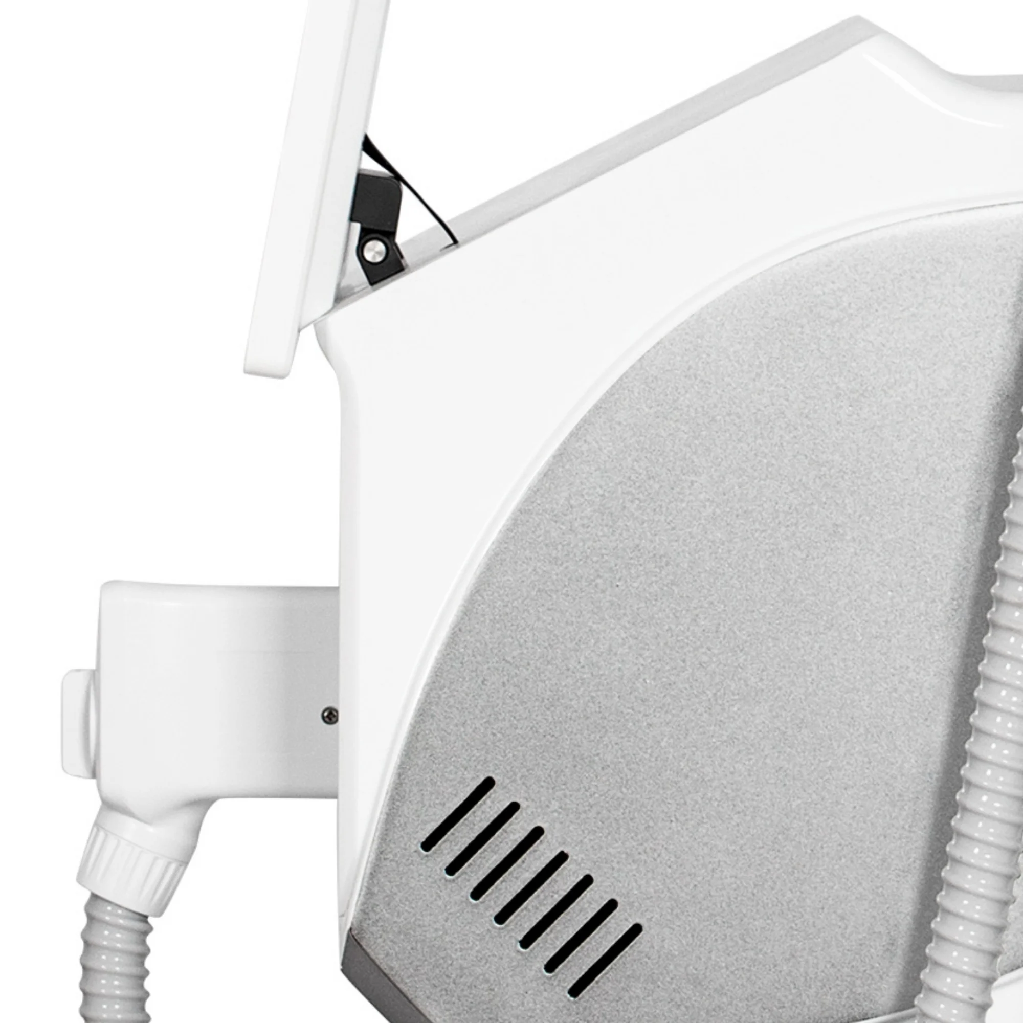 

4000W Professional Soprano Diode Laser Hair Removal Device 3 Wavelengths with Cooling Handle for Painless Hair Removal