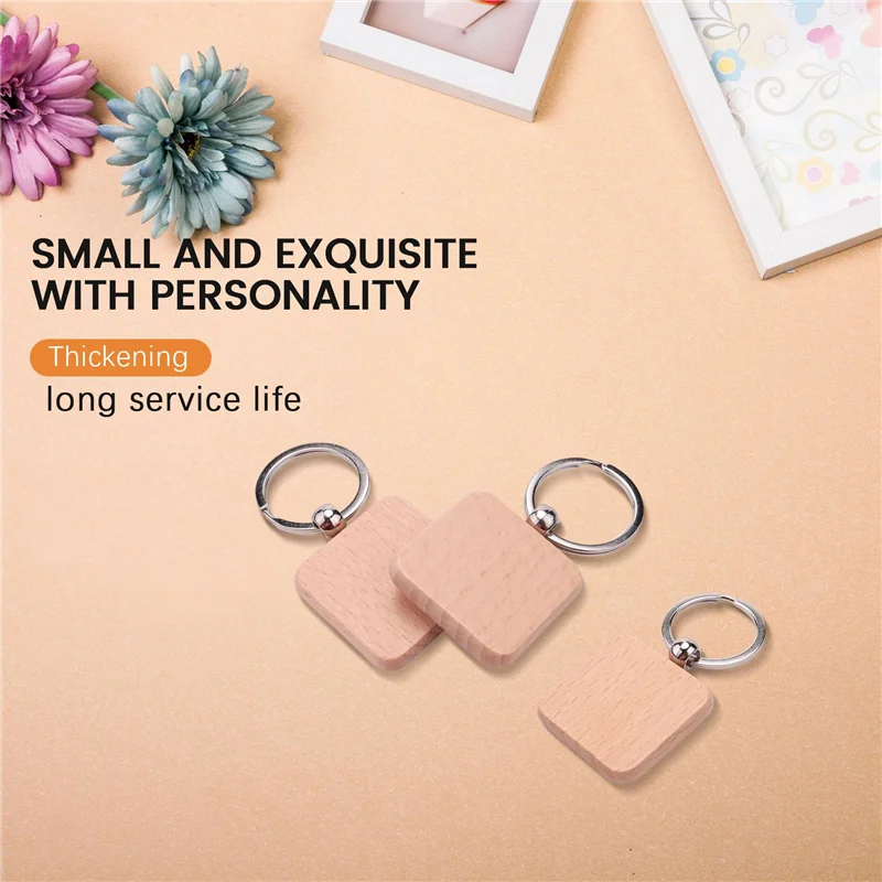 

MARQ 50Pcs DIY Blank Wooden Keychain Square Carved Key Ring Wooden Key Ring 40 x 40 mm