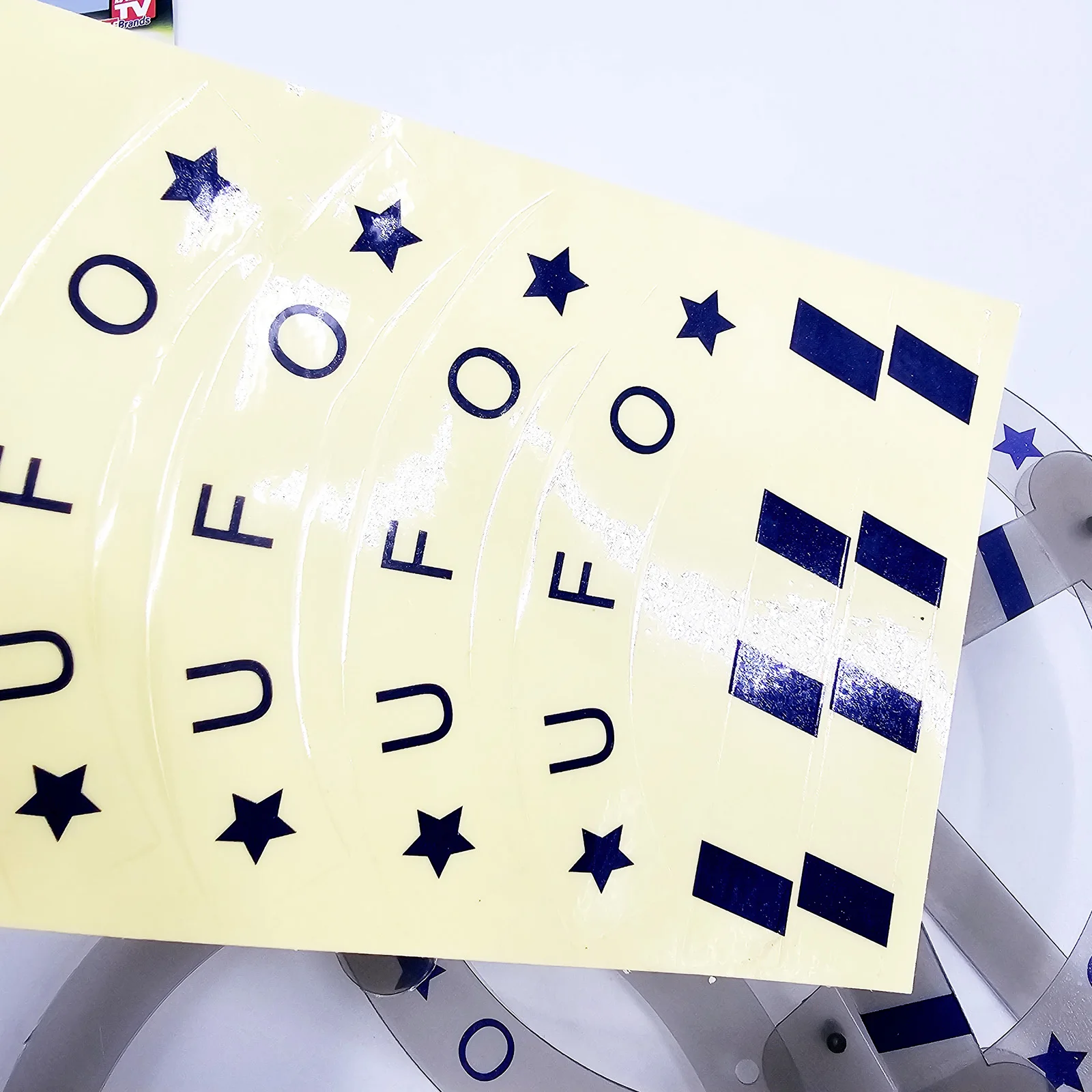 Visual UFO Levitation Magic - Flying Saucer Defies Gravity for Outdoor Stage Close Up Performance Instant Setup