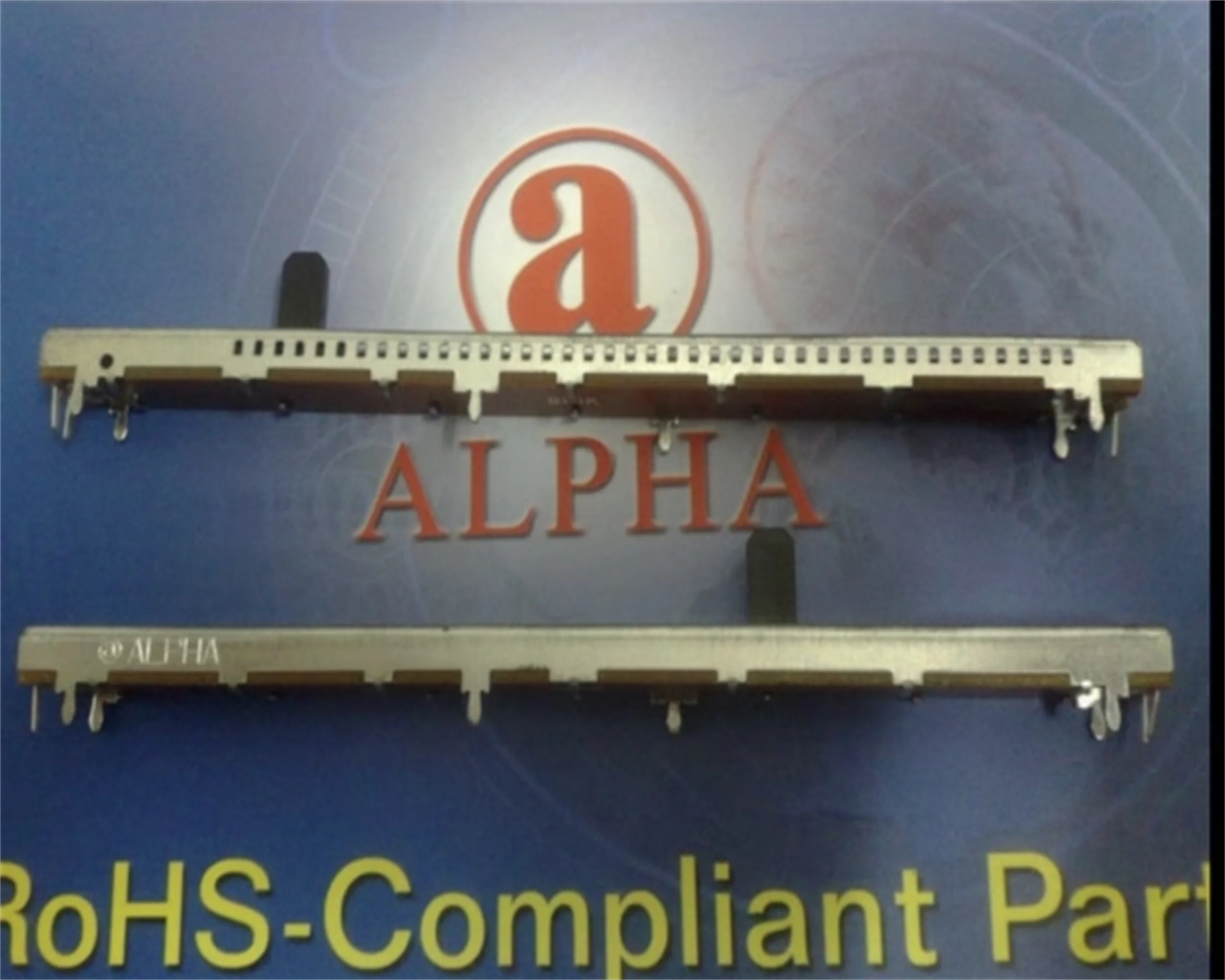 1 piece ALPHA 11.7cm direct sliding potentiometer B10K single link with stepper plastic shaft length 10MM shell oxidation