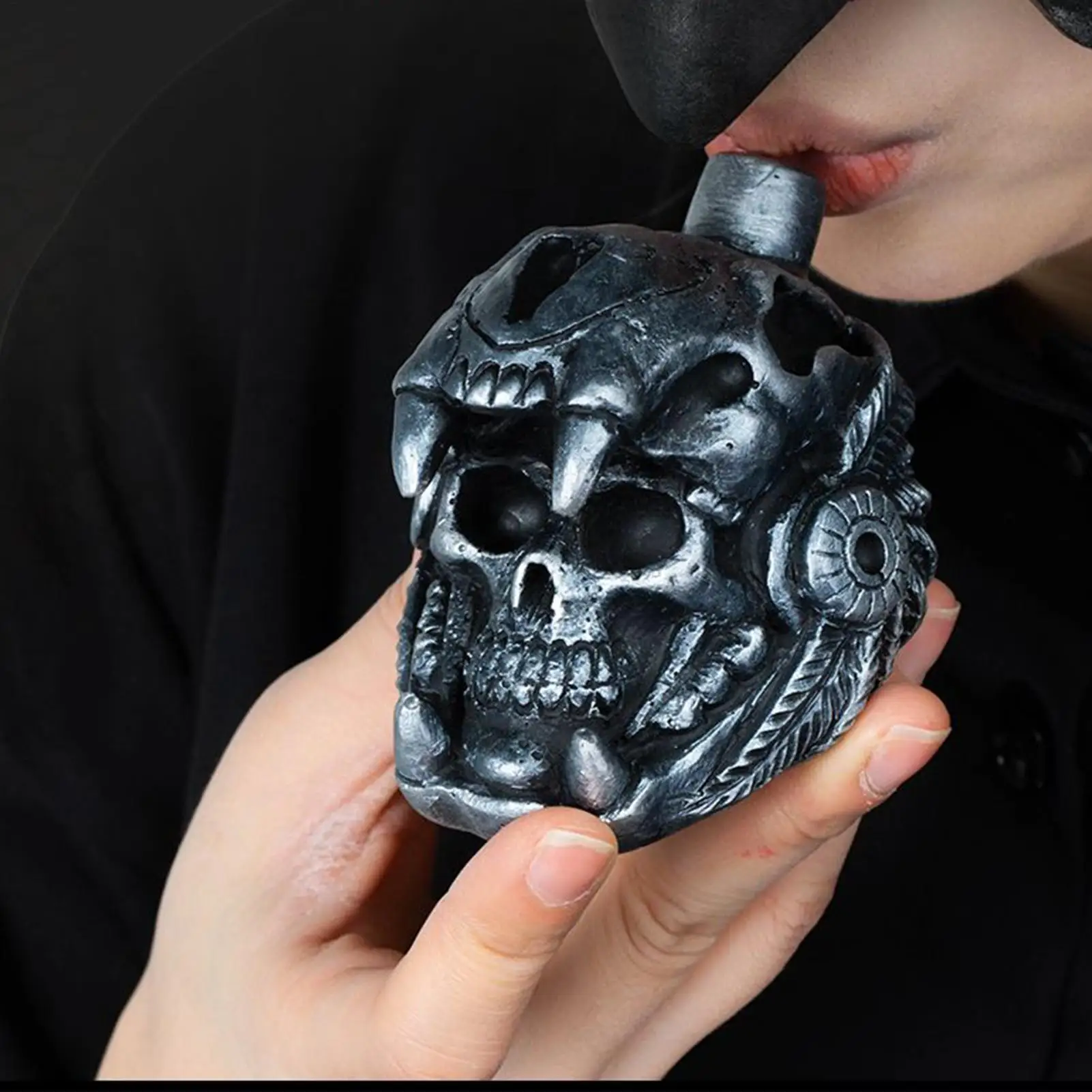 スカルスクリームホイッスル大声スクリーム吹きやすい自己防衛ホイッスルポータブル再利用可能なキャンプサバイバルアクセサリー荒野用