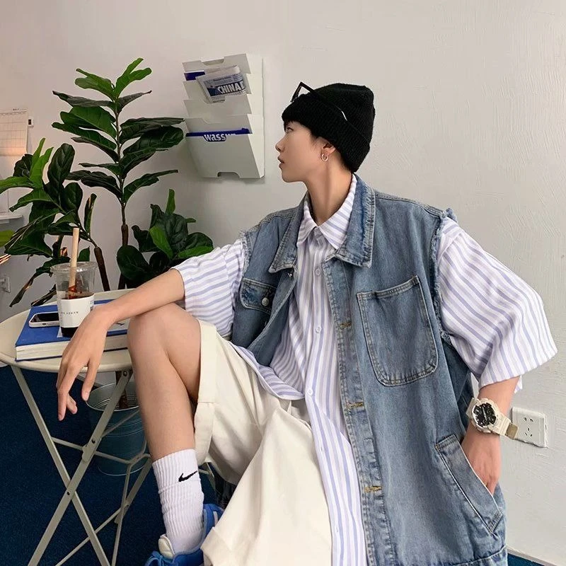 Unisexowa kamizelka jeansowa na lato 2025, must-have streetwear, postarzana kurtka bez rękawów dla chłopców i dziewcząt. ​