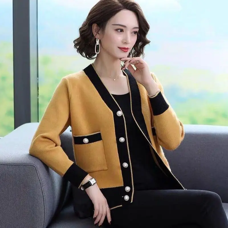 Women\'s Clothing Knitting Buttons Fashion Loose Casual V-neck Long Sleeve Office Lady Simplicity Temperament Casual Sweaters