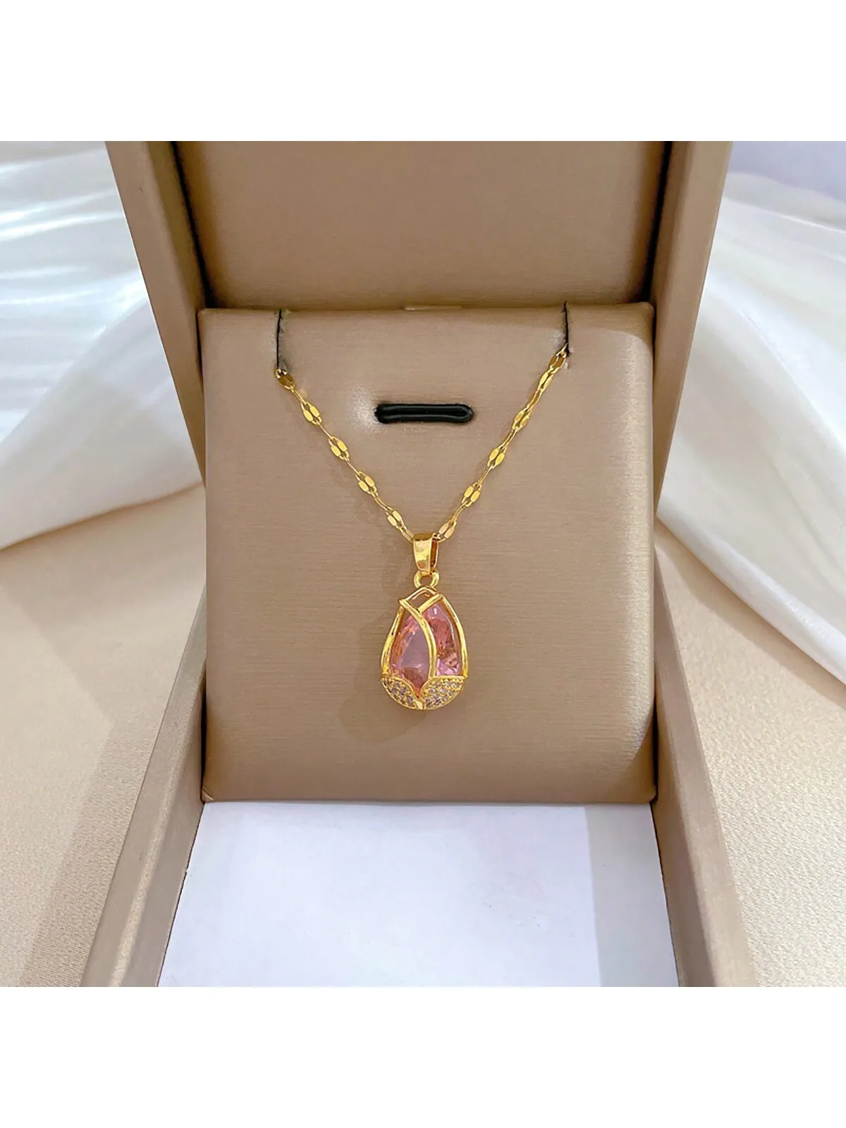 Mode Elegante Tulpe Dunkelrosa Charm Anhänger Halskette für Frauen Süße Blume Feine Edelstahl Lippen Kette Schmuck Geschenk