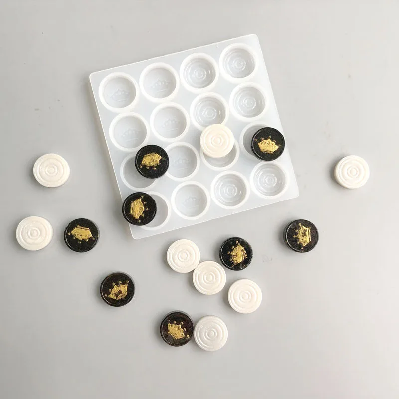 DIY Silicone Mold for Checkerboard Crystal Glue