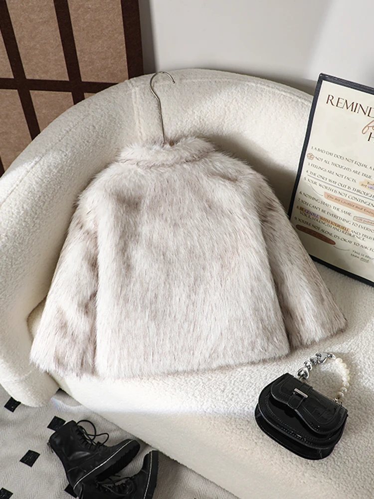 White Fox Fur Coat with Black Tips, Children's Stand-Collar Jacket, Faux Fur Coat, Eco-Friendly Fur, Artificial Fur Outerwear, Fur Coat, Thickened Fox Fur Coat, Fashionable and Versatile, New Autumn and Winter Style, Two Invisible Side Pockets, Three Invisible Snap Buttons, Soft