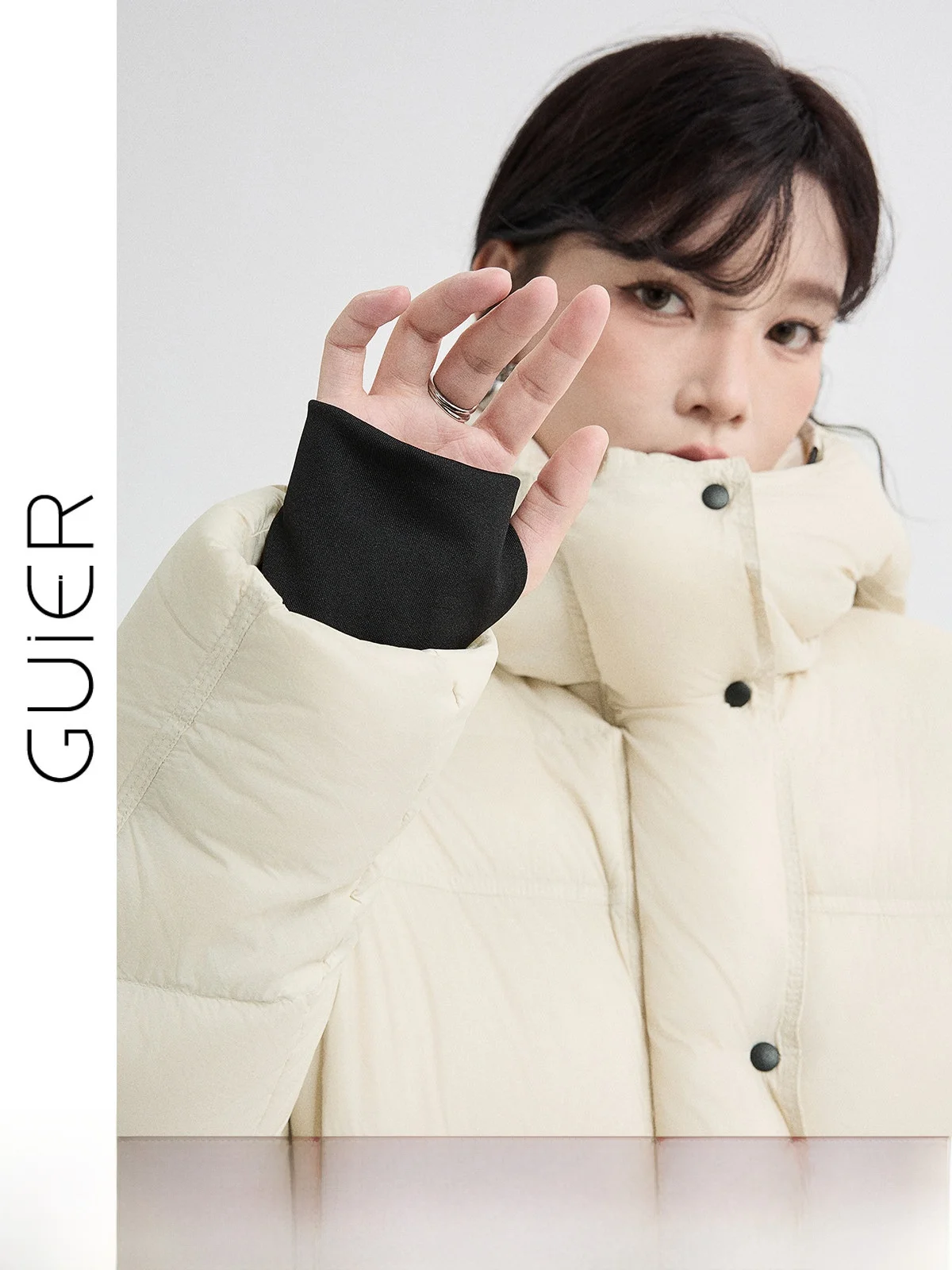 

Теплая женская зимняя куртка с капюшоном, новинка 2025 года, с оригинальным дизайном, 95% белый пух, повседневная, на молнии, длинная, с длинными рукавами.