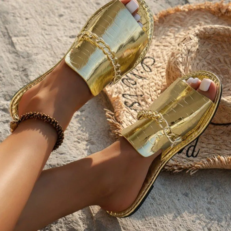 Women's Glitter Gold Slippers Metallic Textured Sandals with Chain Decor, Large Size Open-toed Flip-flops Flat Wedge Sandals