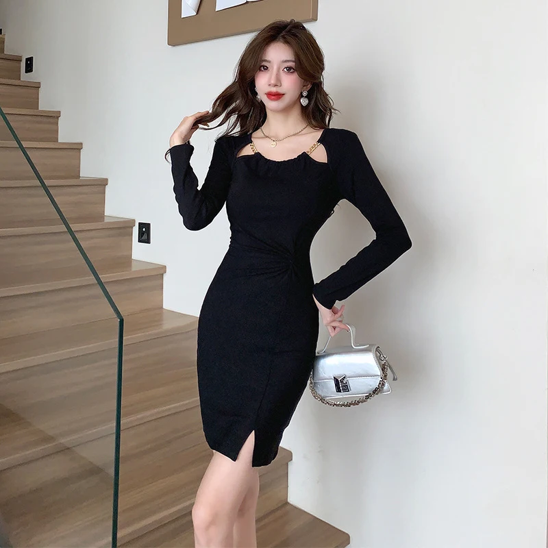 

Spring New Black Slit Casual Dress, Waist-Cinching Slim-Fit Long-Sleeve Bodycon Dress, Mid-Length Base Dress