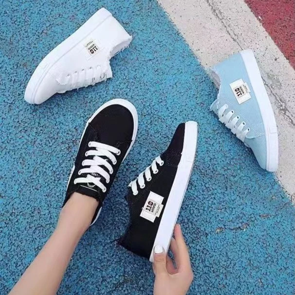 

New style canvas shoes for female students, cloth shoes, white sneakers, board shoes, spring and autumn women's shoes