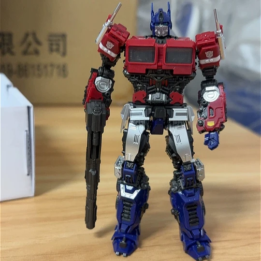 ในสต็อก Trumpeter TransformationToys Starscream Wasp Arcee Soundwave Bee OP กาวฟรีชุดประกอบอะนิเมะ Action Figures ของขวัญ