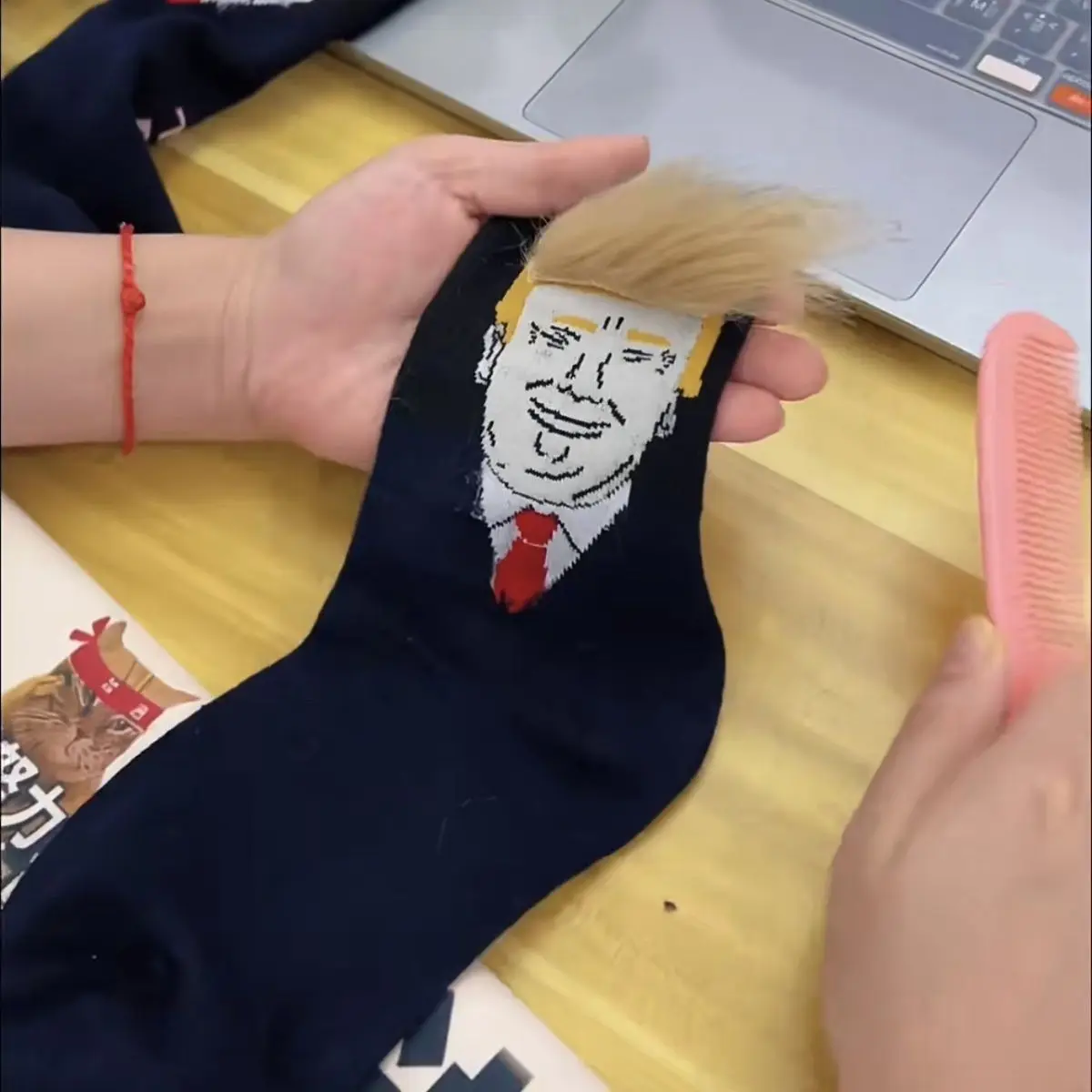 Strange high beauty Trump socks in Europe and America spoof cotton socks, personality, middle tube socks, foreign style running