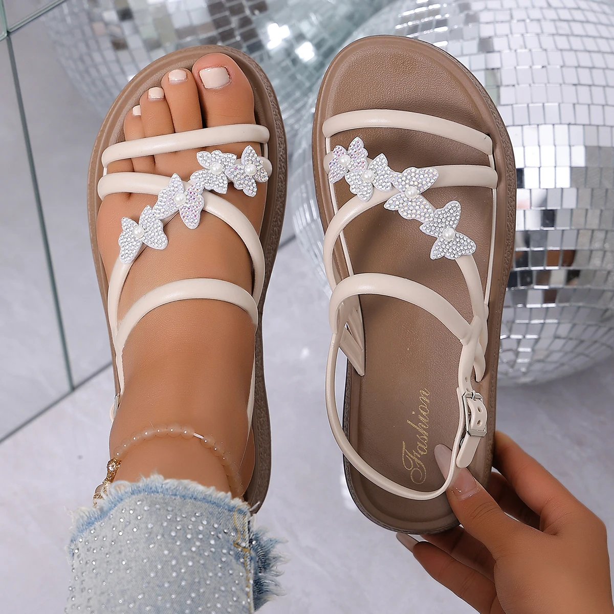 Damen-Sandalen mit Strass-Schmetterlingsverzierung, Plateau-Sohle, Casual Kreuzriemen, Sommer-Schuhe, Rutschfeste Dicke Sohle, Strand-Fußbekleidung