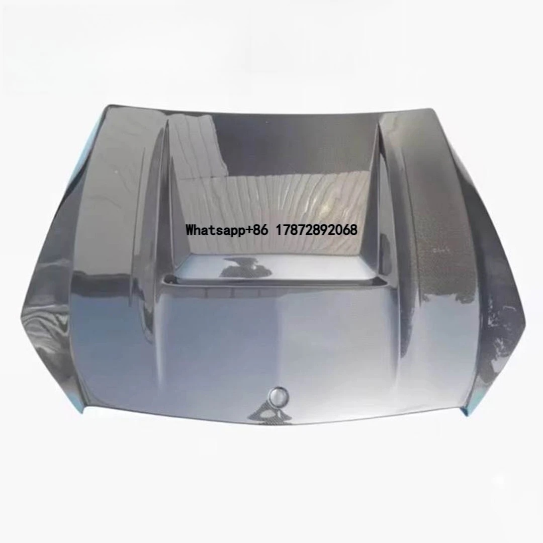 

W205 C250 C300 C43 Carbon Fiber Hood for W205 C250 C300 C43 2019