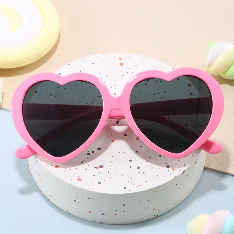 Детские-солнцезащитные-очки-милые-очки-в-форме-сердца-для-детей-от-3-до-12-лет-для-активного-отдыха-на-улице