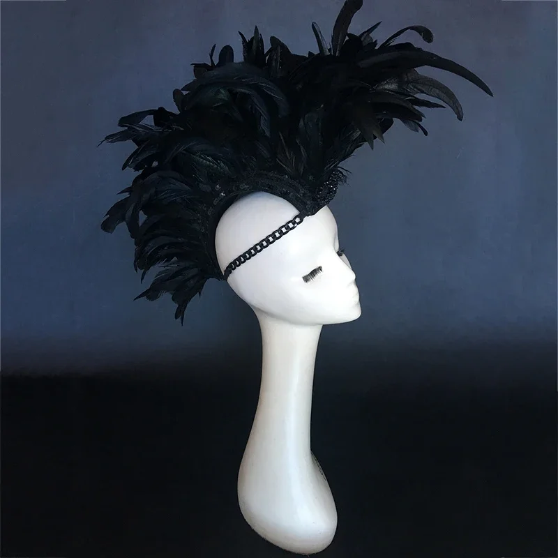 Copricapo di piume nere Uomo Donna DS Nightclub Bar Abbigliamento per spettacoli teatrali Accessori per passerelle di scena per adulti Outfit XS3206