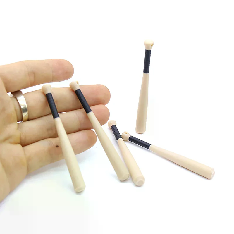 

2Pcs 1/12 Dollhouse Mini Baseball Bat Model Dollhouse Simulation Sports Scene Decoration Toys Micro Scene Construction Props