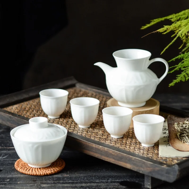 

★Jingdezhen Complete Set Kung Fu Tea Set Set Household Gaiwan Egg-Shell Porcelain Jade Mud Ceramic Gift Tea Set Gift Box