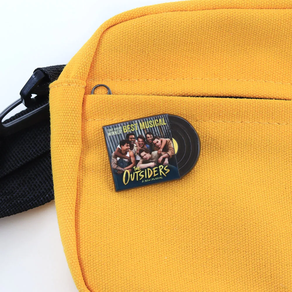 The Outsiders Record Shaped Metal Badge Classic Musical Group Portrait Lapel Pin Vinyl Record Badge Musical Enthusiasts Collect view 4