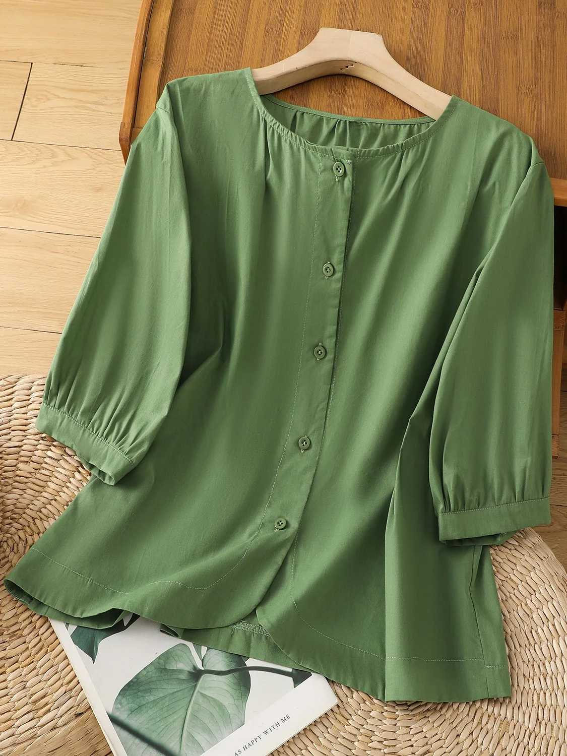 

Retro Artistic Color Simple Linen Five-Quarter Sve irt Women Summer Commute Versatile Age-Defng Cotton-Linen Top