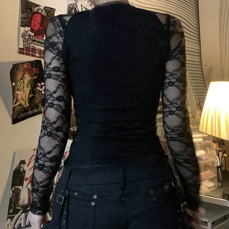 T-Shirt gothique foncé pour femmes, avec nœud en dentelle, col en v, chemise de Base transparente, fille épicée, Sexy, rue, amincissant, haut à manches longues