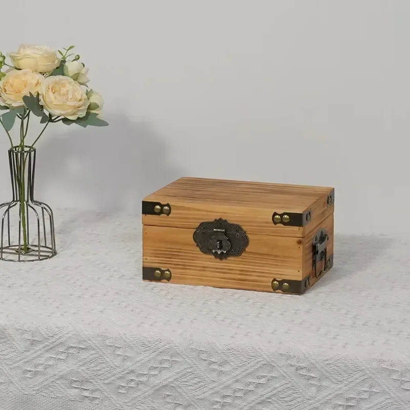 Solid wood retro flip wooden box, with exquisite lock design, preferred home storage decoration, multi-functional rectangular