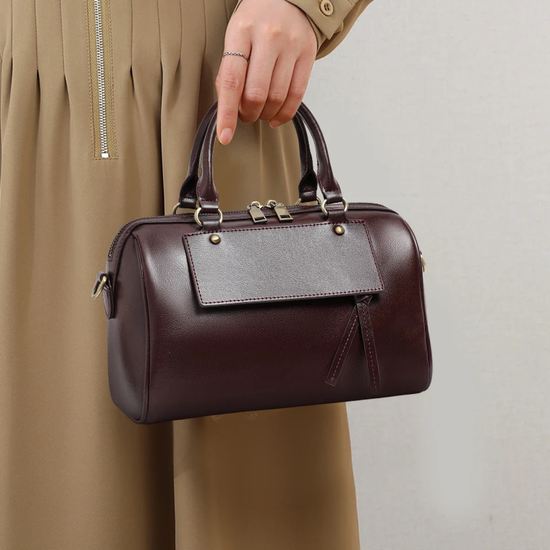 

2025 new genuine leather atmospheric Boston pillow bag fashionable casual handbag cowhide one-shoulder crossbody bag women's bag