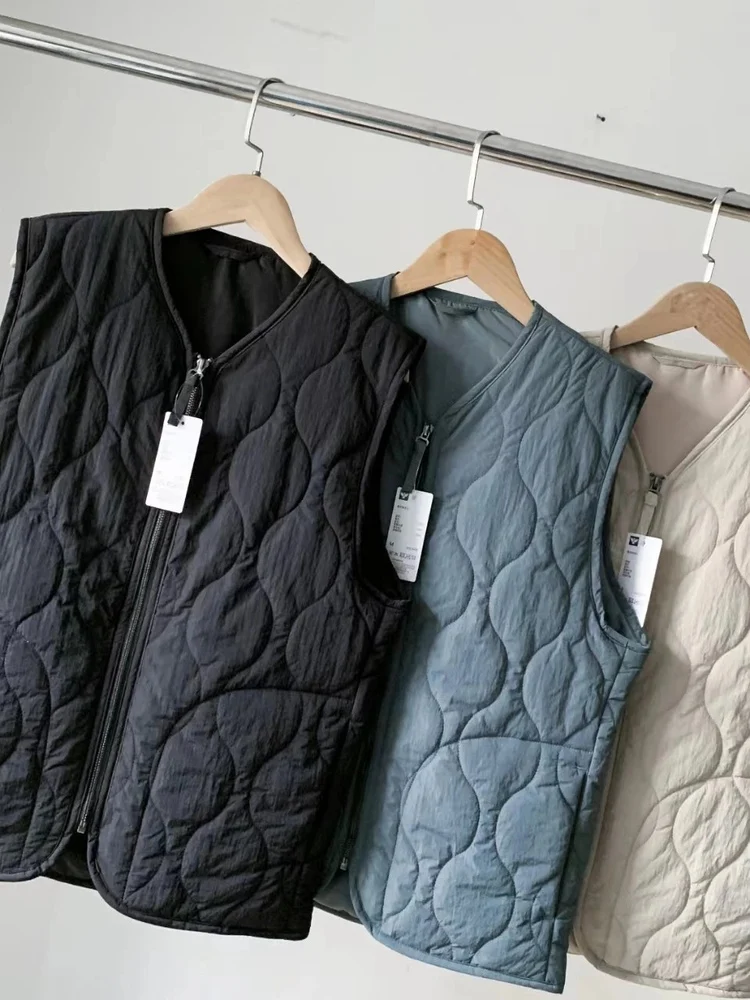 

Tagkita Outdoor Windproof Waterproof Cotton Vest Lightweight Casual Svel Open Front Stand Fit Zipper Closure C...