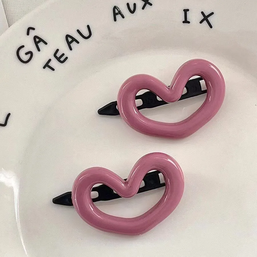 Simple Love Heart Hairclip Sweet Small Bangs Buckle Korean Women Girls Hairpin Barrette Hair Clips Headdress Hair Accessories image 6